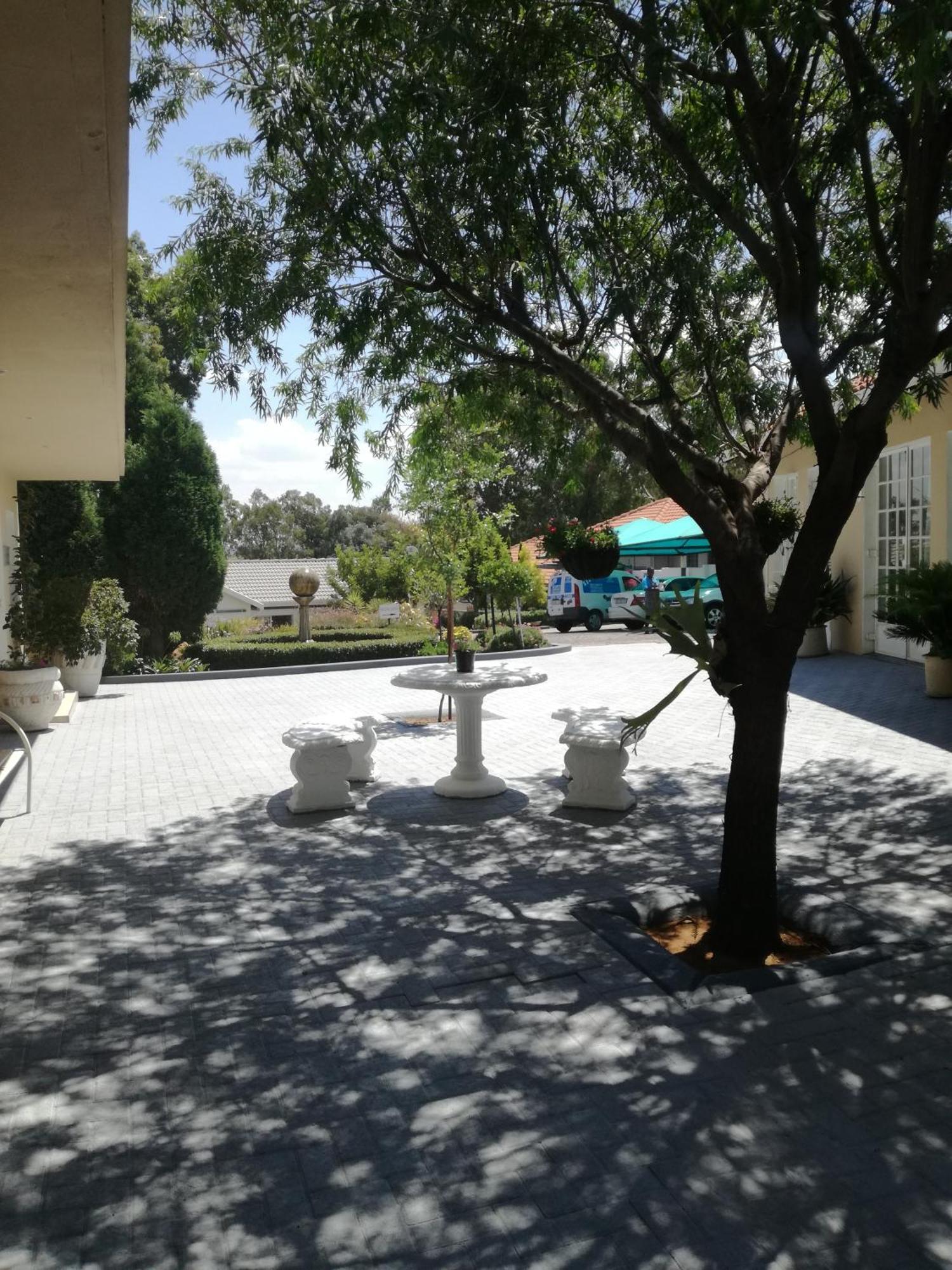 Bri-Shel Manor B&B Heidelberg  Εξωτερικό φωτογραφία